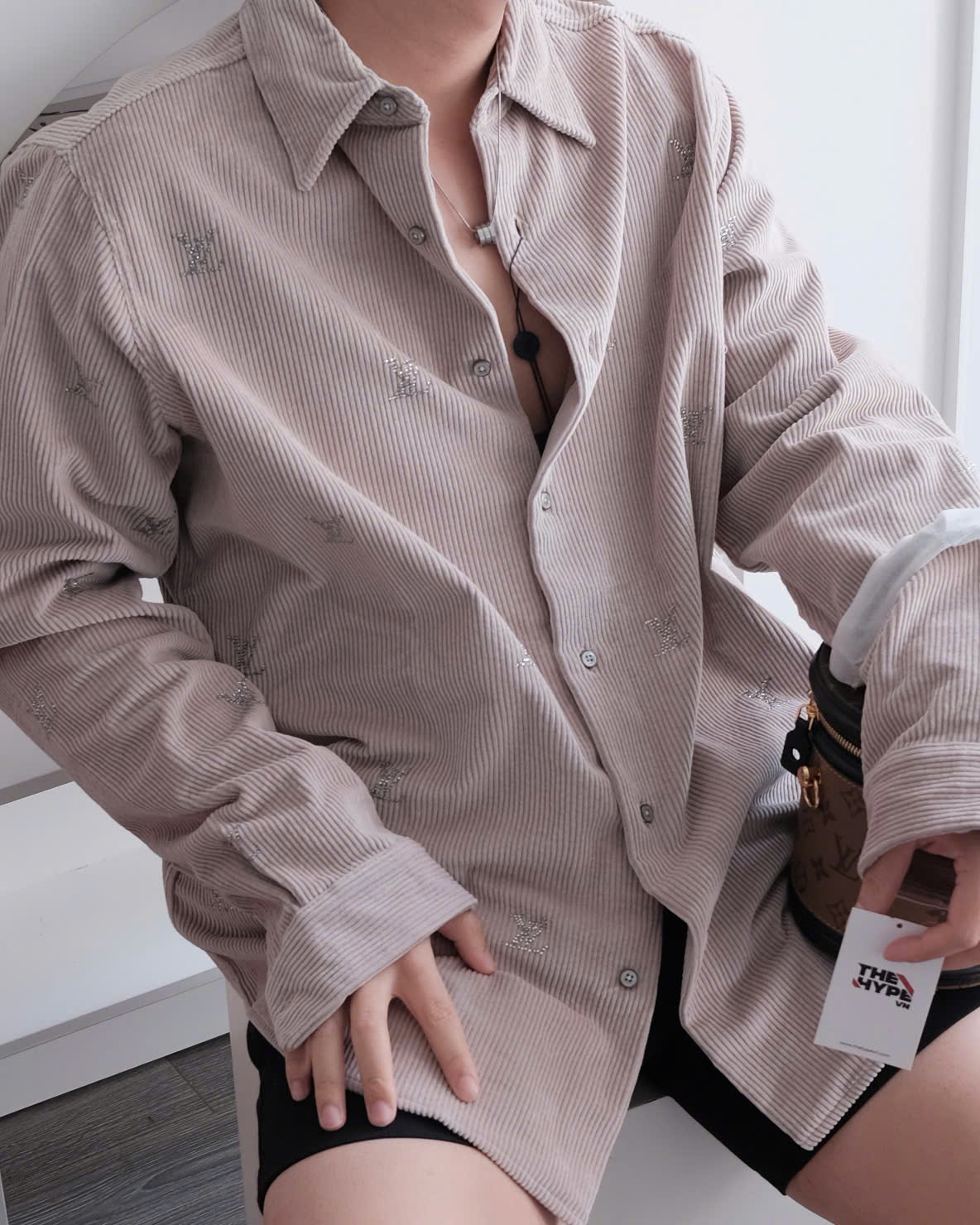 ÁO SƠ MI LOUIS VUITTON BLASON (CREAMY)