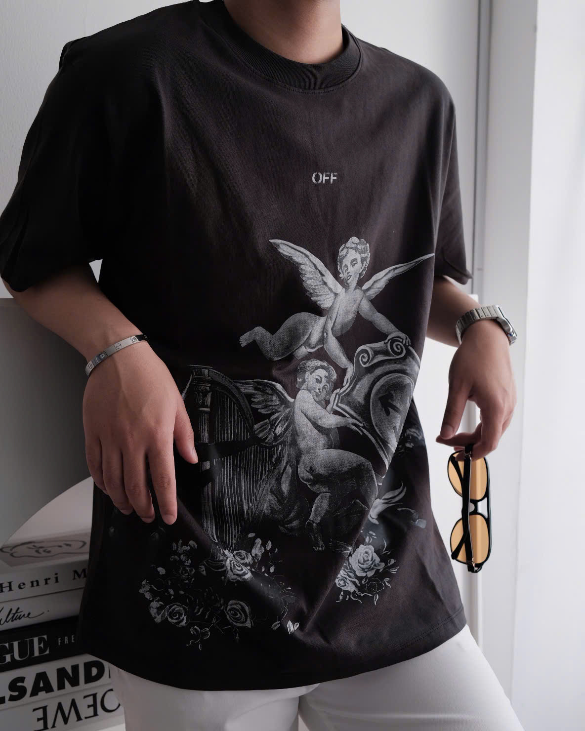 ÁO THUN OFF WHITE OW ABLOH PUTTI (BLACK)