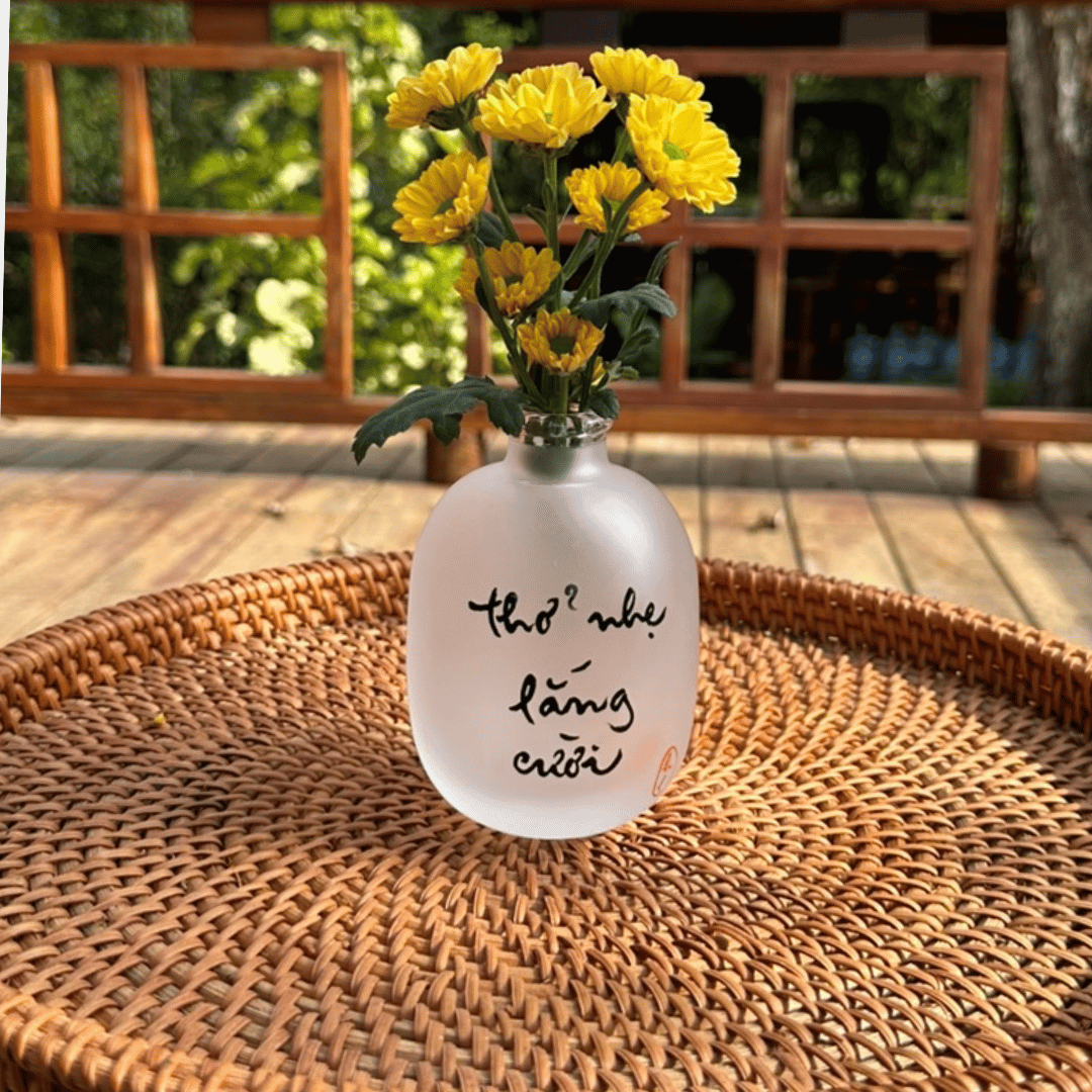 BÌNH HOA THUỶ TINH THƯ PHÁP VẼ TAY - SIZE NHỎ