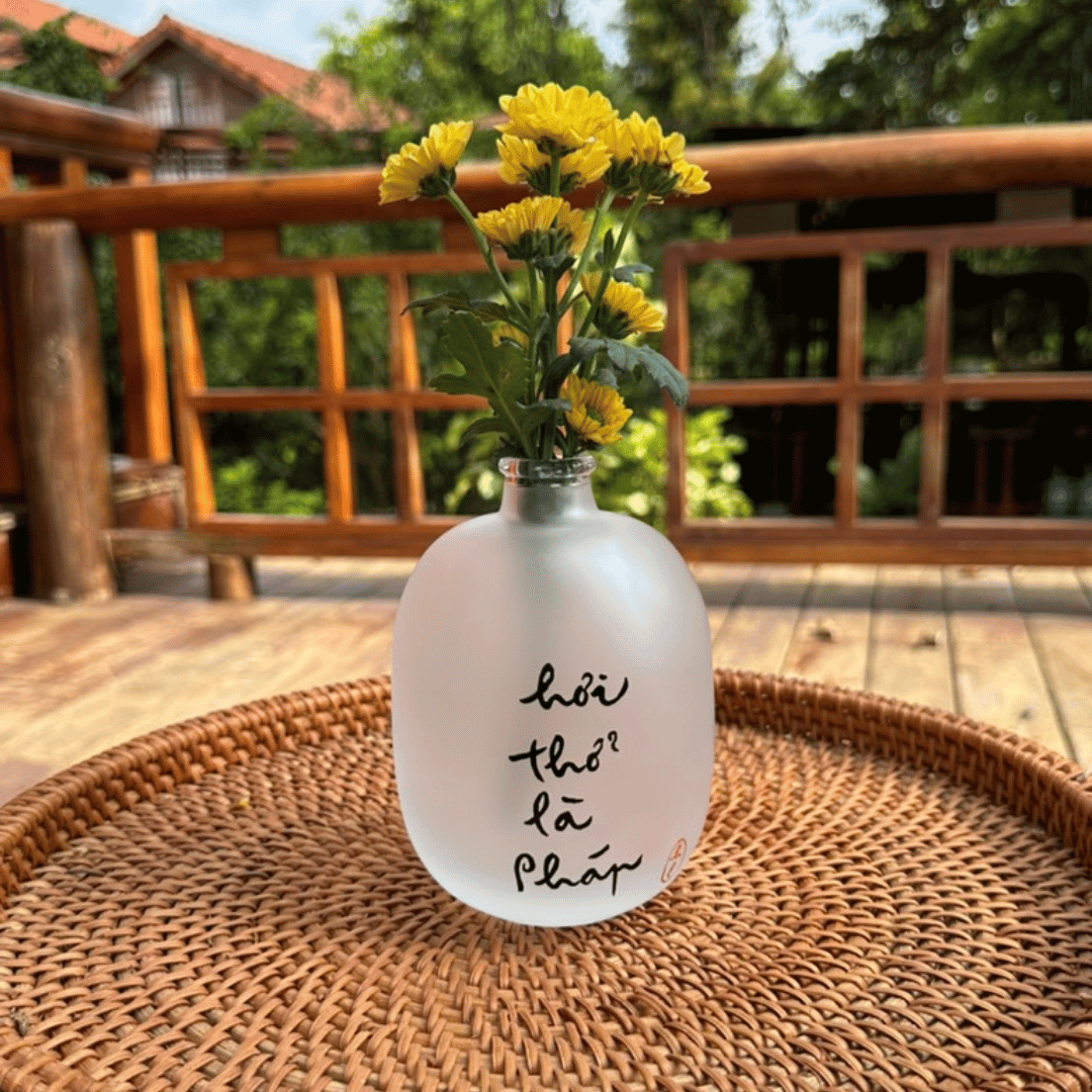 BÌNH HOA THUỶ TINH THƯ PHÁP VẼ TAY - SIZE LỚN