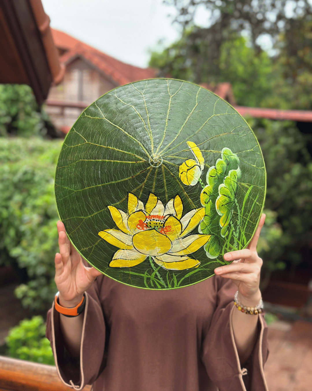 NÓN LÁ SEN VẼ TAY THỦ CÔNG