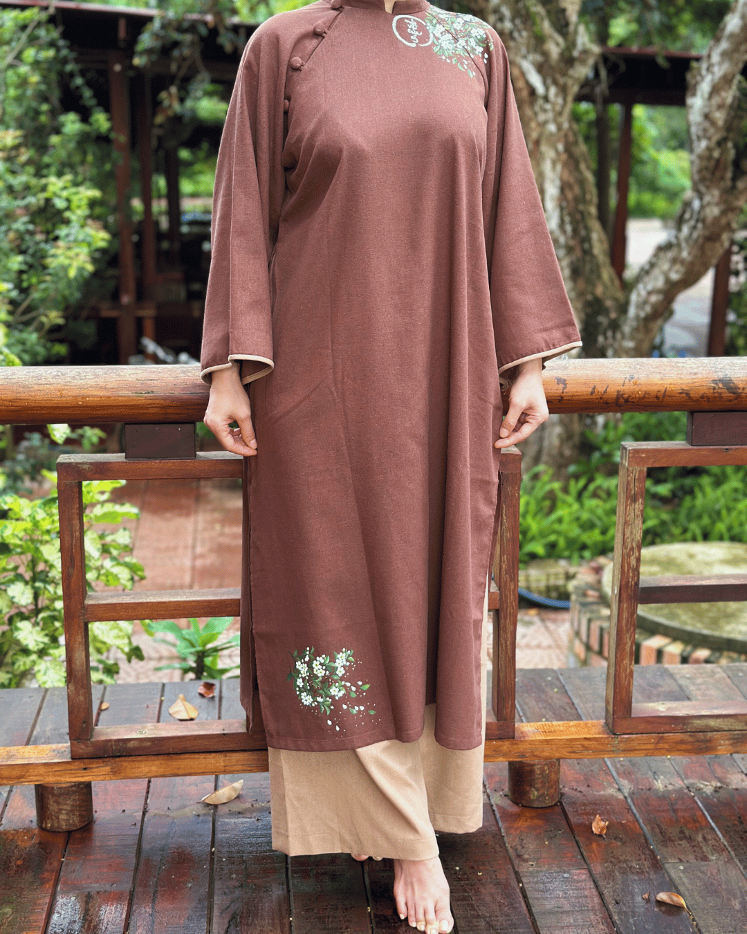 BỘ ÁO DÀI NẺO VỀ CỦA Ý - VẼ TAY THỦ CÔNG