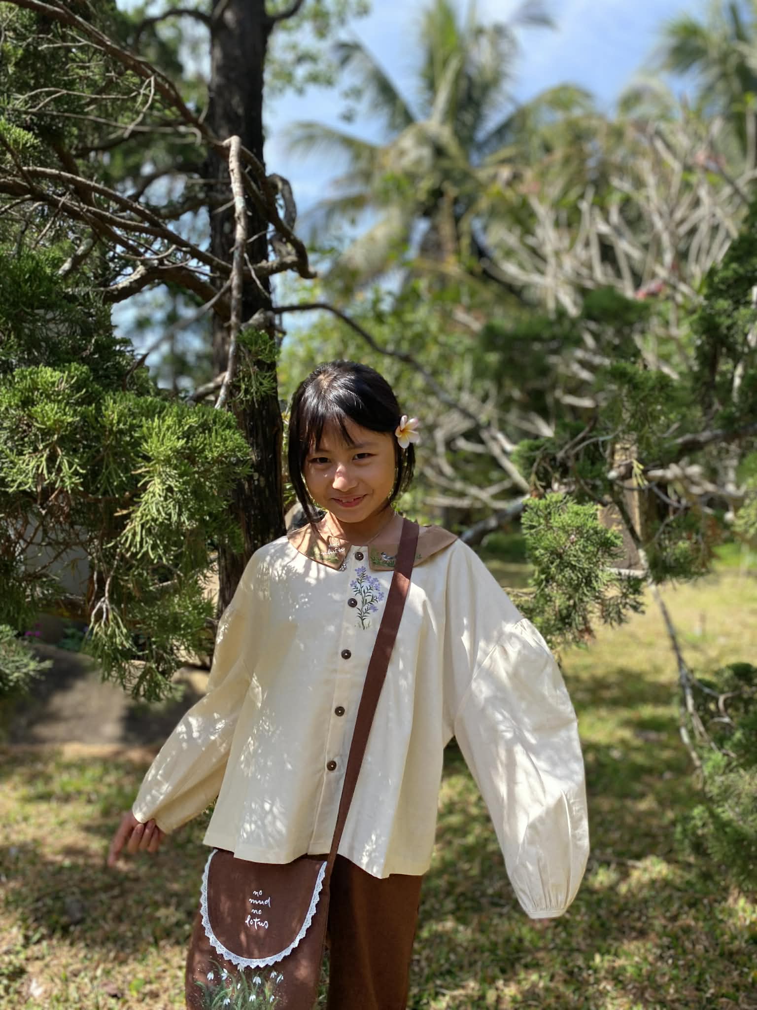 ÁO LINEN VINTAGE - VẼ TAY