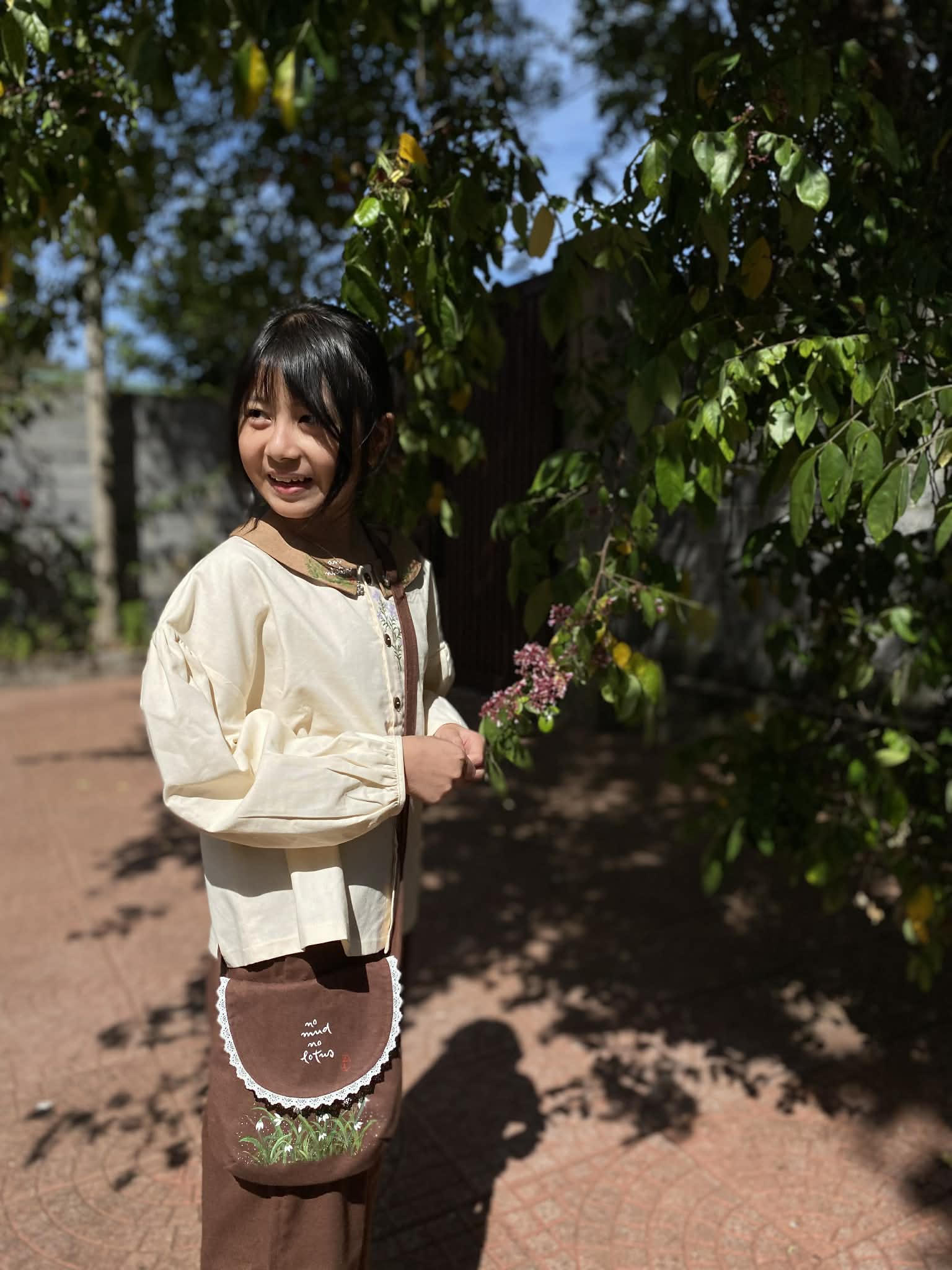 ÁO LINEN VINTAGE - VẼ TAY