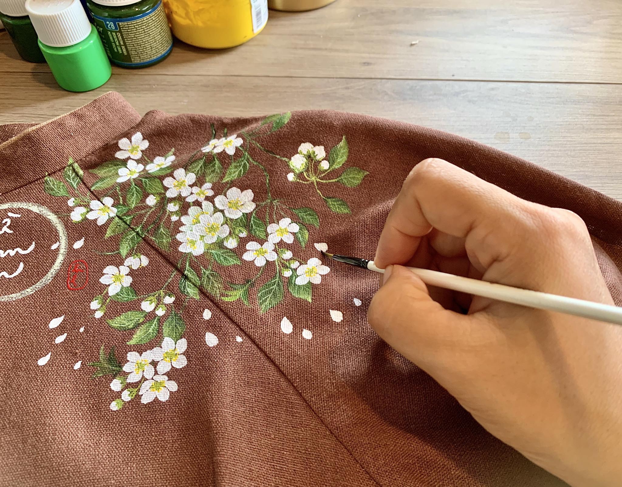 BỘ ÁO DÀI NẺO VỀ CỦA Ý - VẼ TAY THỦ CÔNG