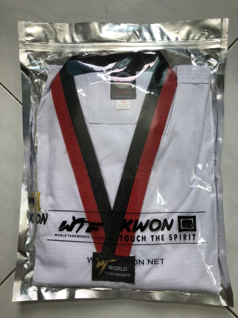 VÕ PHỤC TAEKWONDO KWON VẢI MỎNG NHE