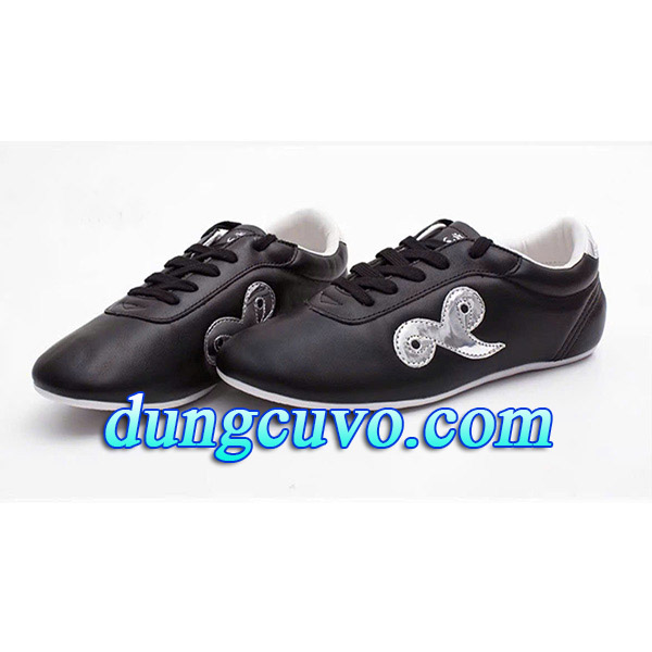 Giày Tập Kungfu Da Mềm – Nhẹ, Êm, Bám Sàn Tốt – Phù Hợp Mọi Môn Võ