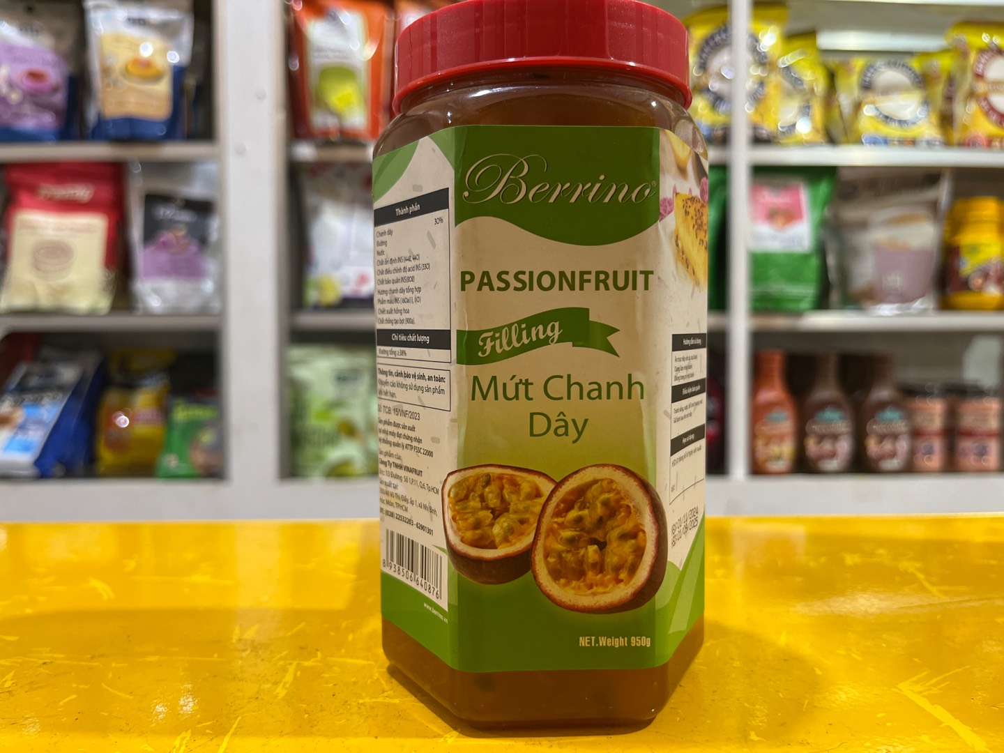 Berrino Mứt Chanh Dây-duoc-ban-tai-Quang Vinh