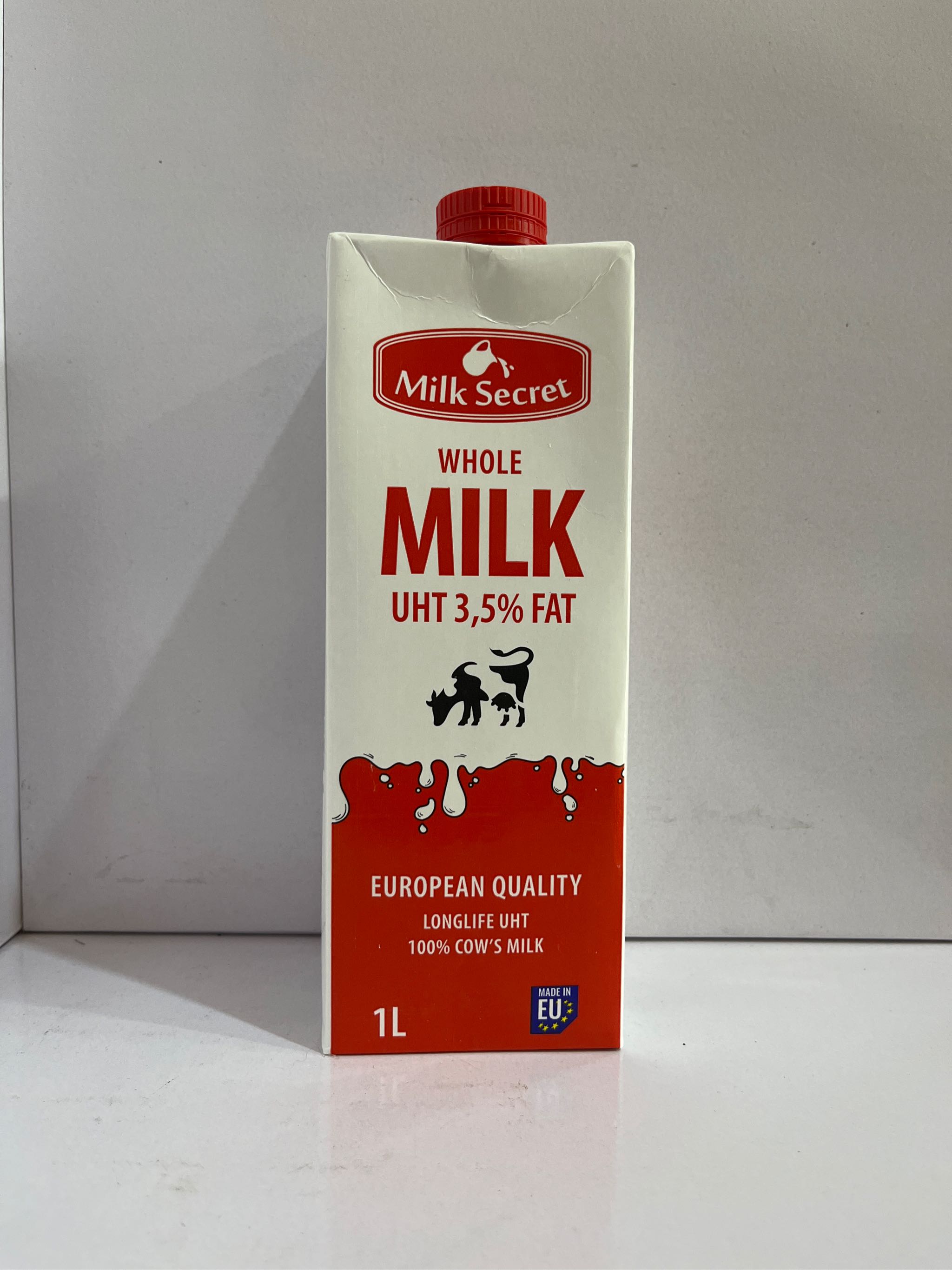 Sữa tươi Ba Lan Milk Secret UHT-duoc-ban-tai-Quang Vinh