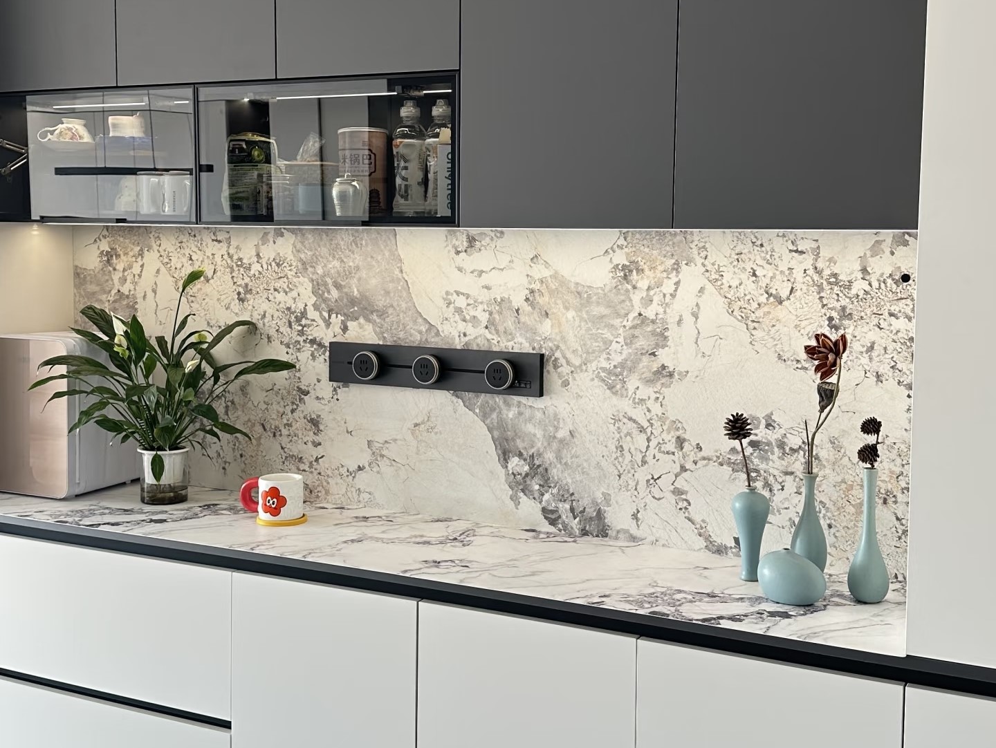 Các tiêu chuẩn an toàn điện cần biết khi chọn ổ cắm cao cấp