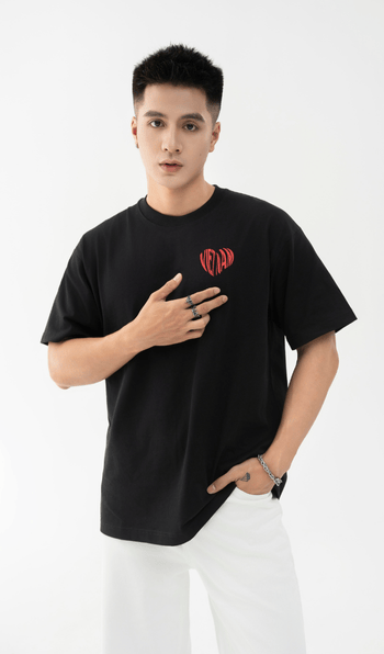 Wolf Bikini trên Instagram