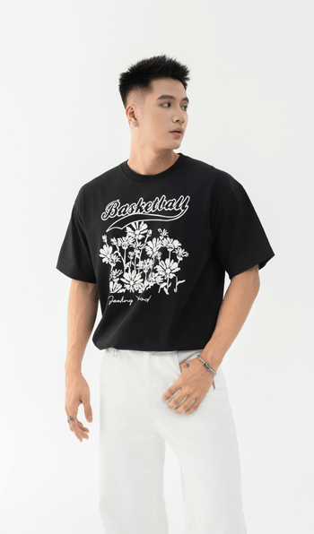 Wolf Bikini trên Instagram