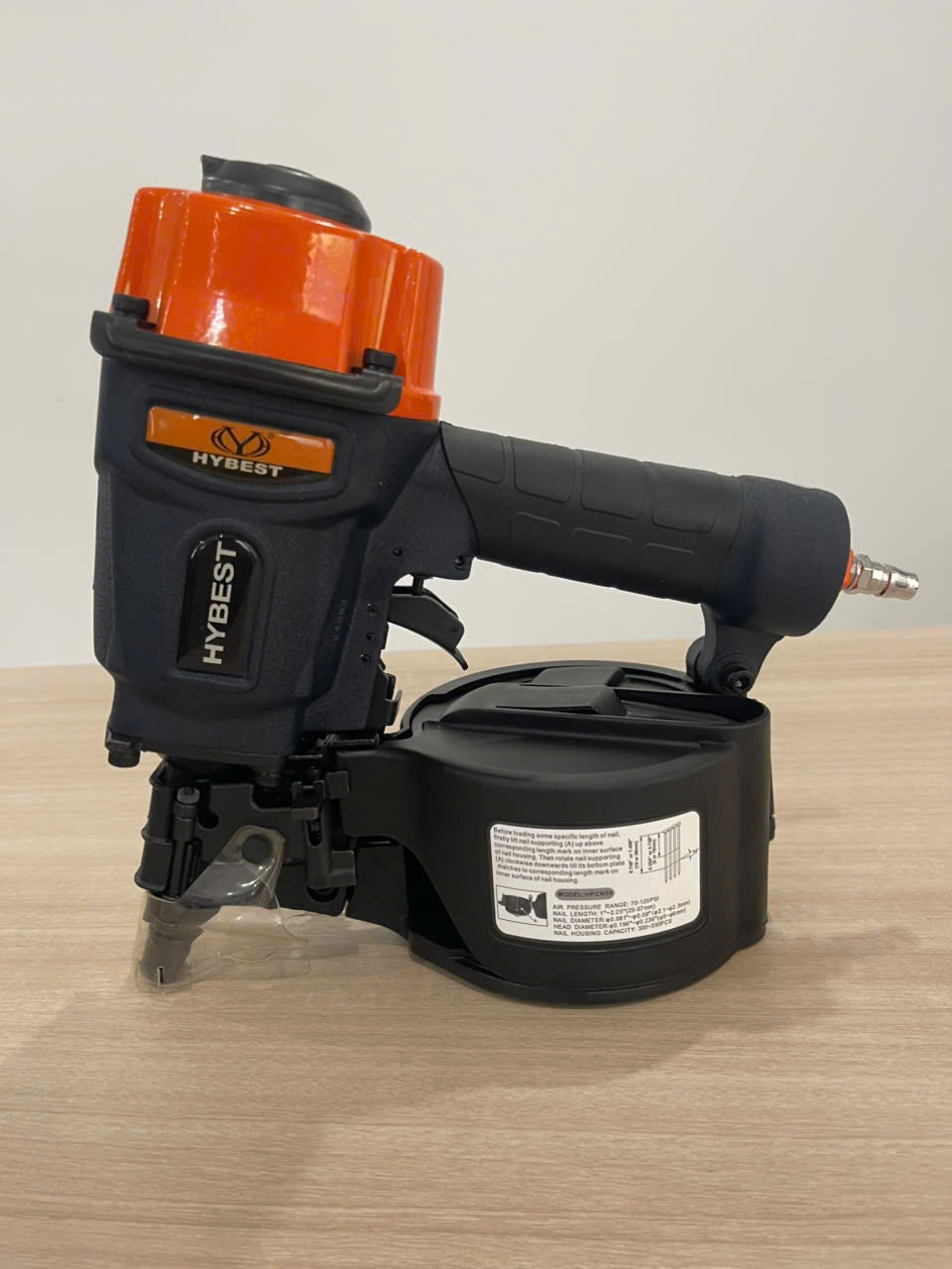 Máy đóng đinh cuộn cầm tay HYBEST, model HPCN55