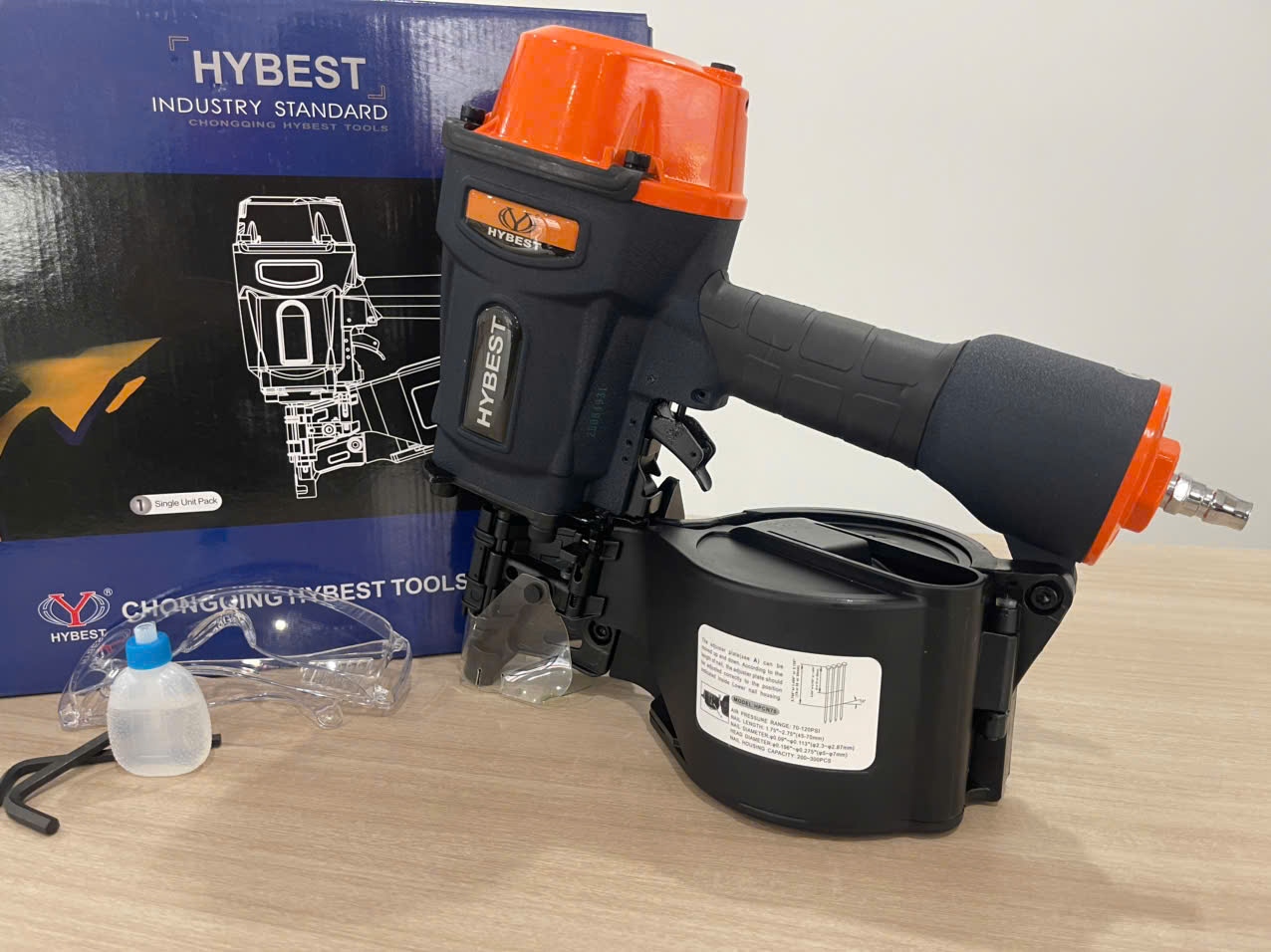 Máy đóng đinh cuộn cầm tay HYBEST, model HPCN70