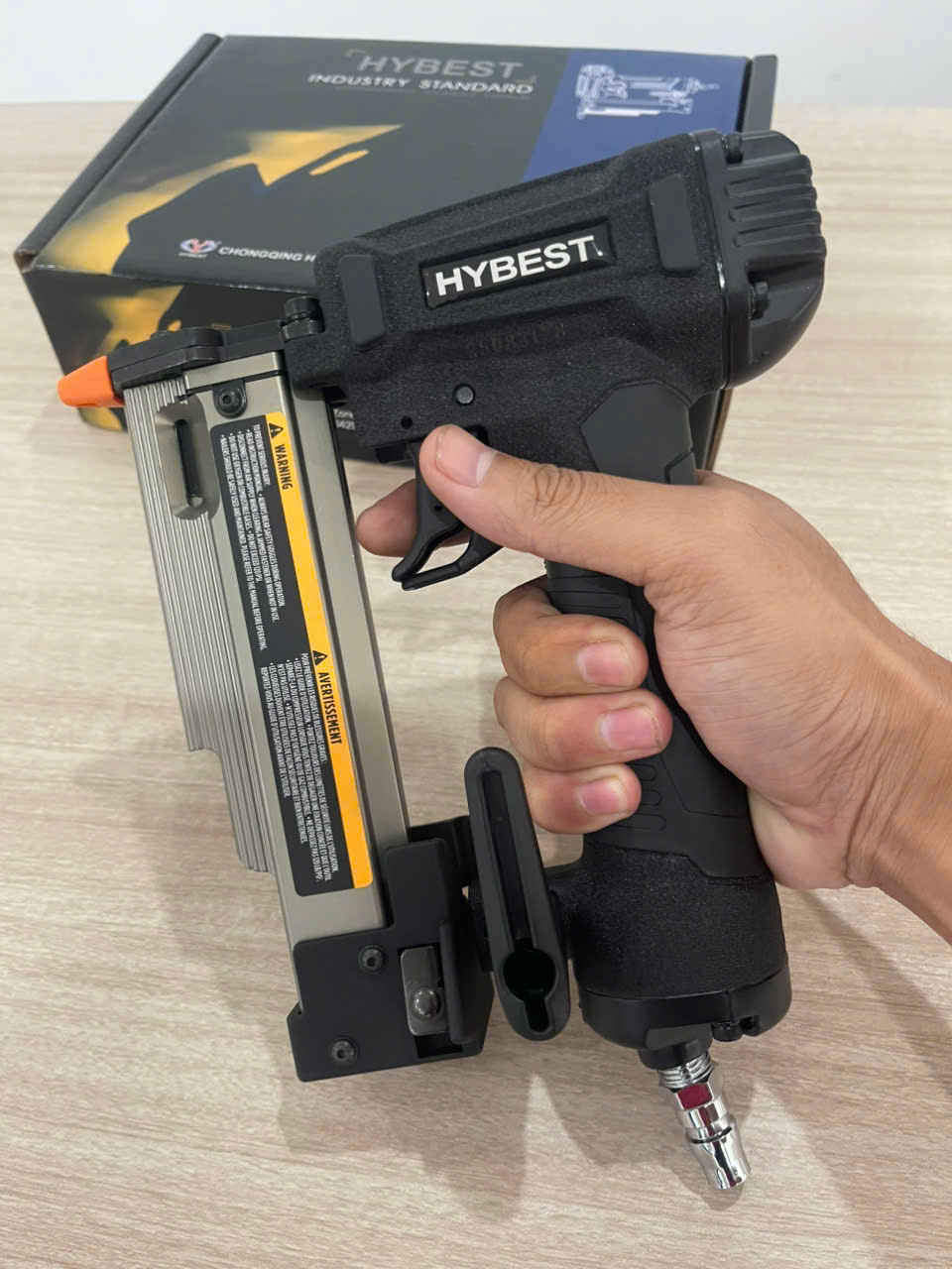 Máy dập ghim cầm tay HYBEST, model P635