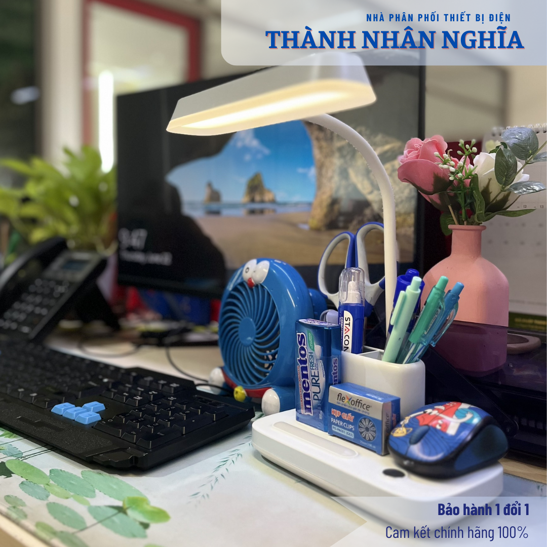 Đèn Bàn LED Cảm Ứng Điện Quang ĐQ LDL17B 3 B (3W, Màu Xanh, Tích Hợp Đèn Ngủ Và Hộp Cắm Bút)