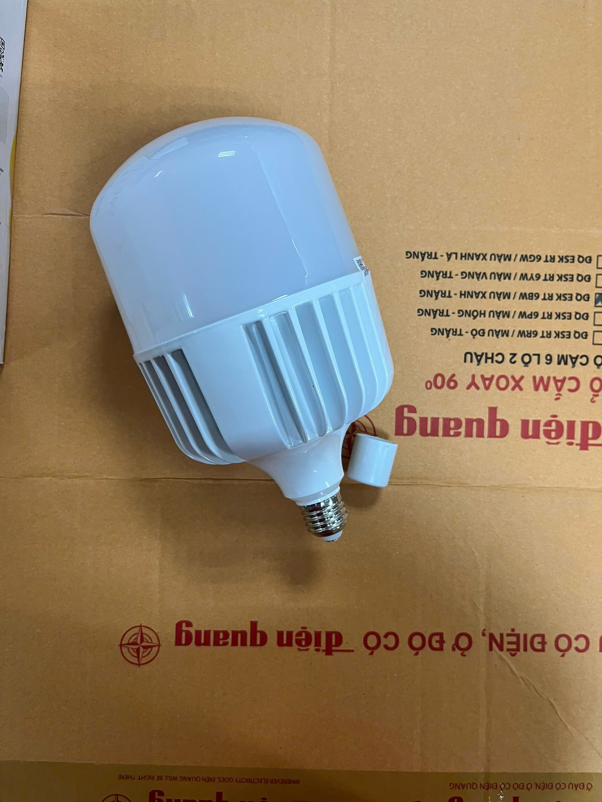 Đèn LED TRỤ CSL Điện Quang ĐQ LEDBU16 80765 (80W daylight, thân nhôm đúc, EMC, chụp cầu mờ)