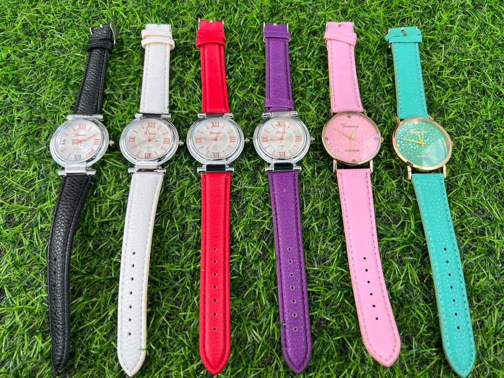 Thanh lý Đồng hồ Geneva dây da không kèm pin (khách mua về thay pin) / pktn sale