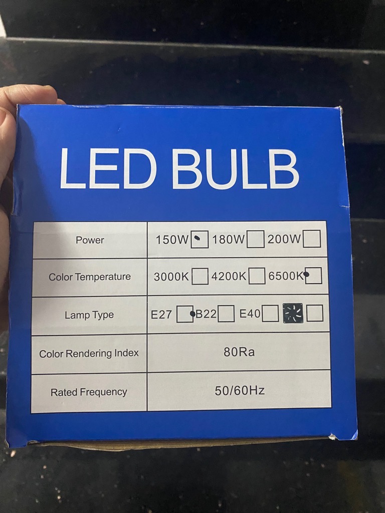 Đèn siêu to khổng lồ 150W, ánh sáng trắng, tản nhiệt ngoài thích hợp để quay phim chụp hình cấp sáng [BH: 1 THÁNG] / pktn sale