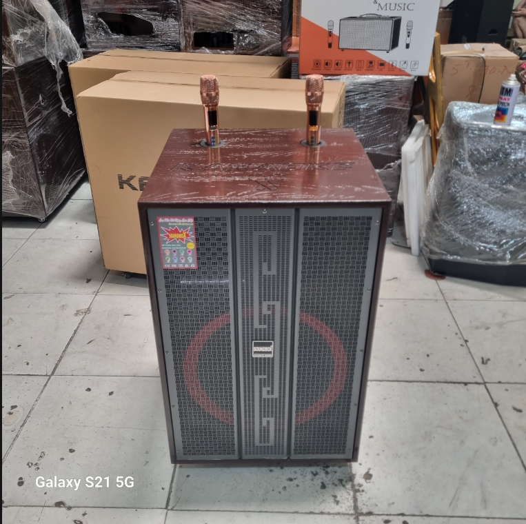 Loa Kéo Di Động Soundbox SB-1839 công suất 850w kèm 2 micro cao cấp UHF chính hãng [BH 1 năm]