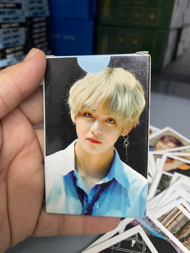 Hộp 30 lomo card nhóm nhạc Hàn Quốc nổi tiếng BTS [BH: None] / pktn sale