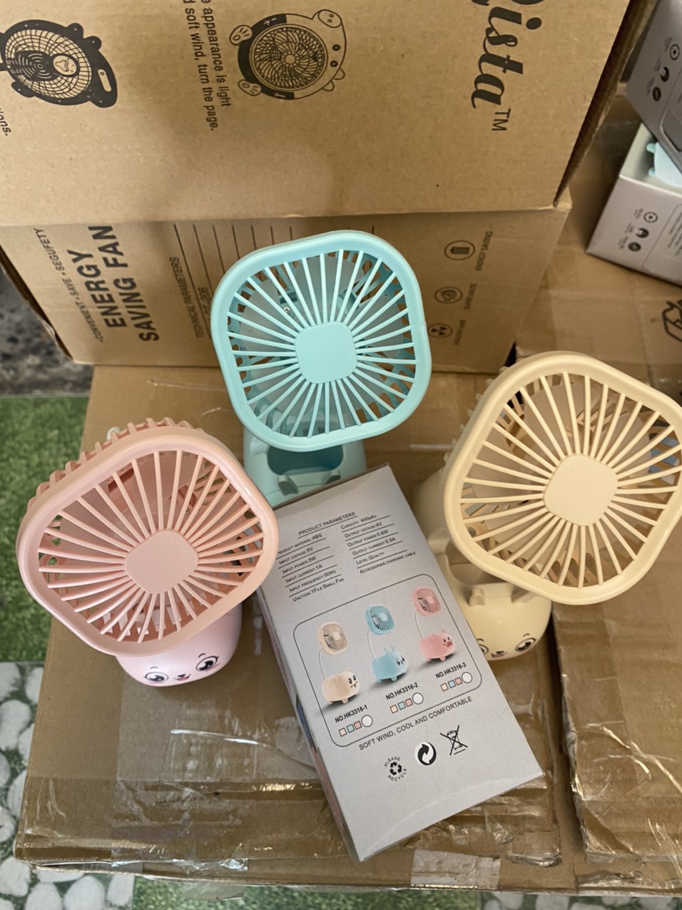 Quạt giá đỡ điện thoại 3316 pin sạc {MÀU NGẪU NHIÊN} [BH 3 tháng] / pktn sale