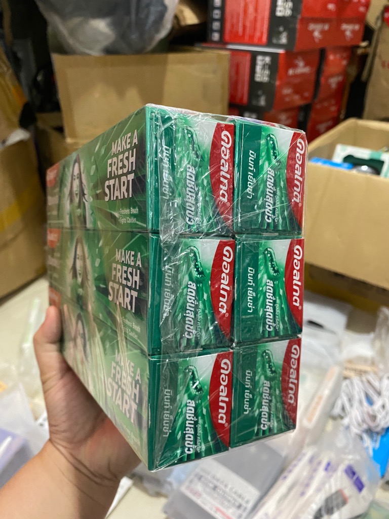 1 Tuýp  Kem đánh răng Colgate Maxfresh Thái Lan [BH: None] / pktn sale
