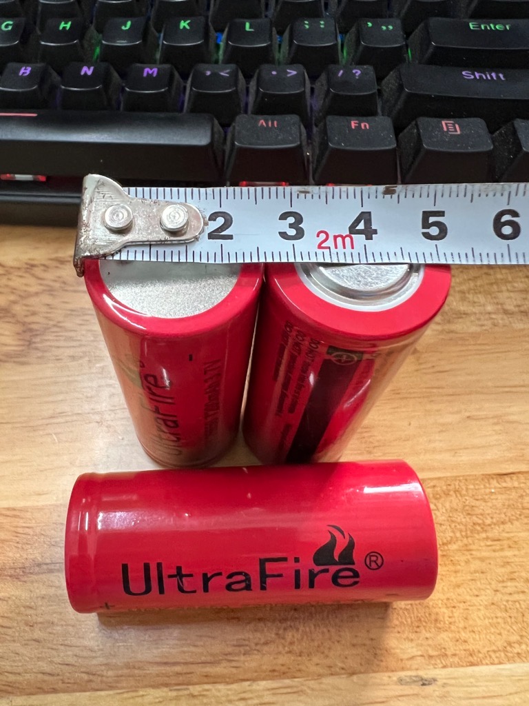 Pin sạc to Ultra Fire MRK 26650 7200mAh 3.7V size lớn xịn 2 đầu bằng dự phòng cho đèn pin [BH 1 tháng] / pktn sale