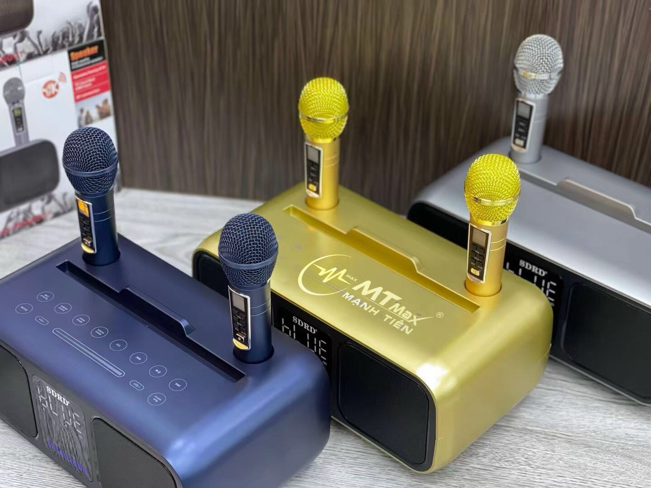 Loa bluetooth karaoke SDRD SD-318 kèm 2 micro không dây chính hãng [BH 6 tháng]