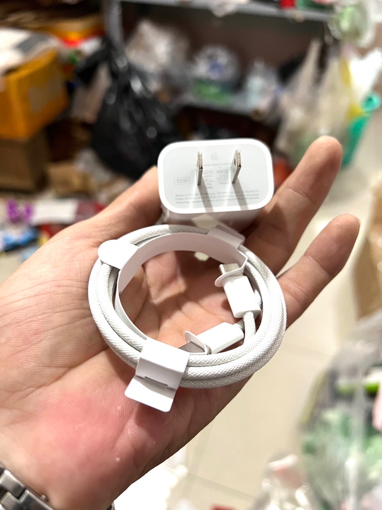 Bộ sạc nhanh 35w iPhone 15 Pro Max G66 dây dù zin 1:1 (cóc 35W 1 cổng type-c + cáp 2 đầu Type-C ra TypeC) full box [BH 6 tháng] / pktn sale