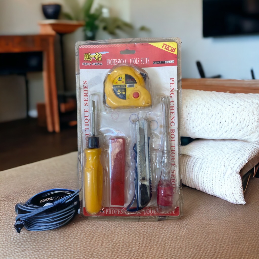 Combo dụng cụ sửa chữa 5 món (bút thử điện, thước đo, dao rọc giấy, lưỡi dao, tua vít) [BH: None] / pktn sale