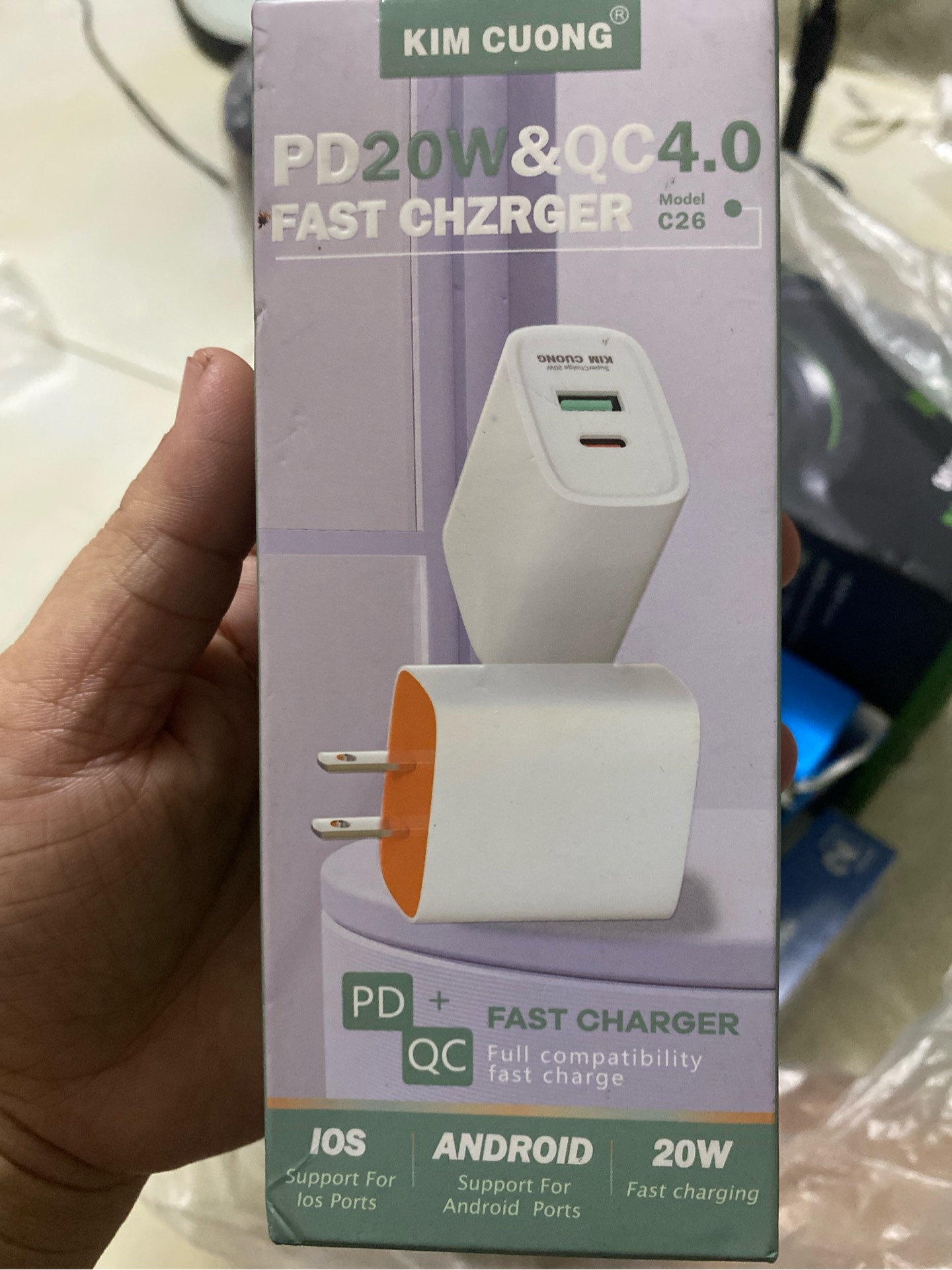 Cóc kim cương sạc nhanh Pd20W+ QC4.0 C26 2 cổng (1 Type c+ 1 uúbA)