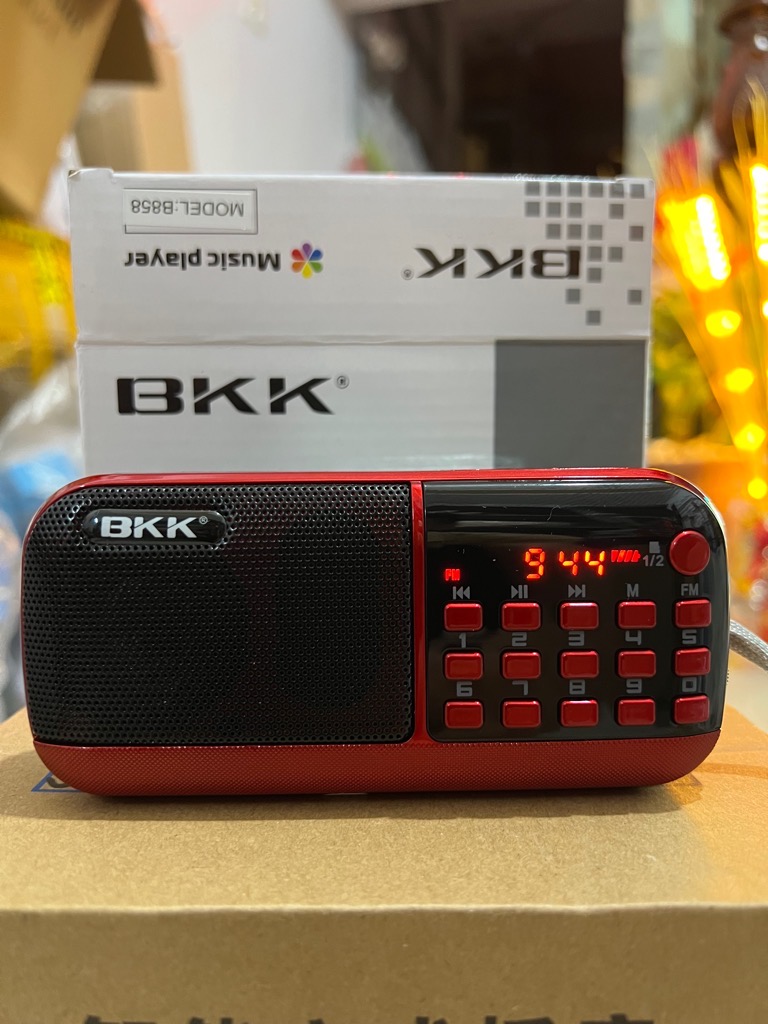 Loa nghe pháp BKK-858 3 pin xanh, nghe nhạc - nghe kinh - 2 khe gắn thẻ nhớ - fm chính hãng [BH 6 tháng] / pktn sale