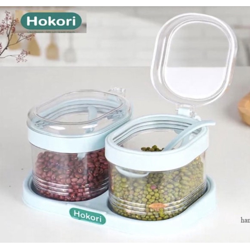 Bộ 2 Lọ Gia Vị HKR-2935 Nhựa nguyên kèm muỗng, có khay đựng