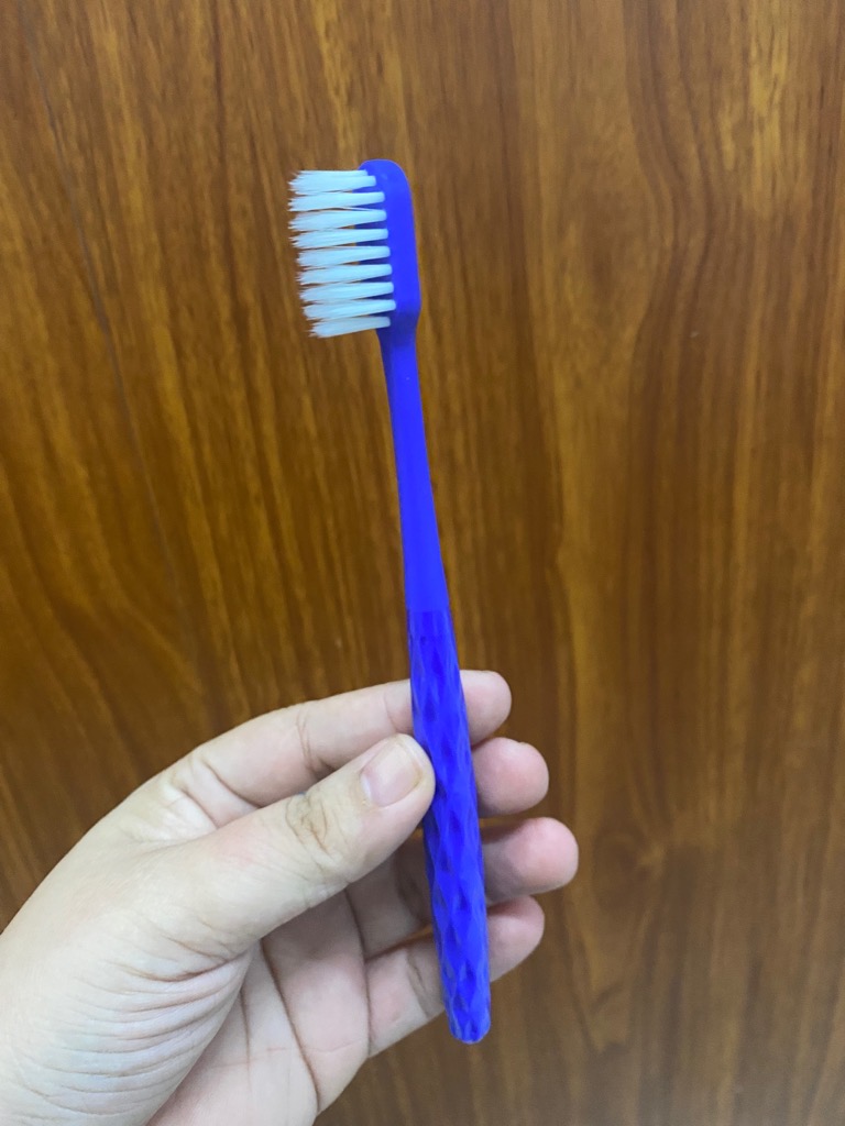 Set 12 bàn chải đánh răng Chocoikes Oral Care full box