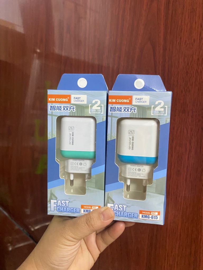 Cóc sạc nhanh 3A Kim Cương KMG-615 2 cổng usb chính hãng [BH 6 tháng]