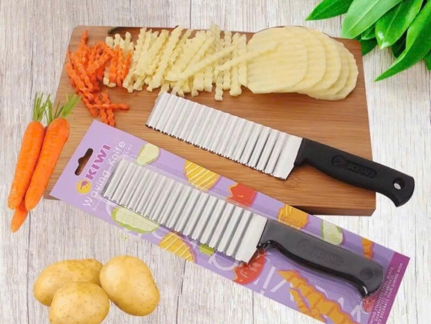 Dao gợn sóng tạo hình Rau Củ Quả [BH: None] 1l1