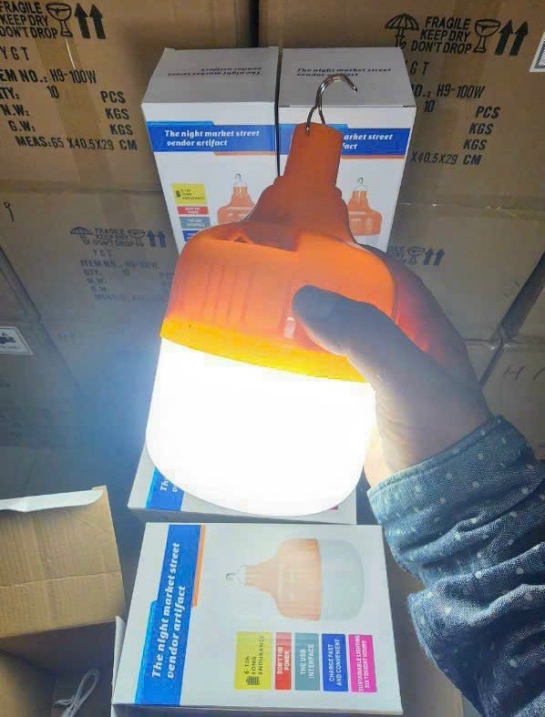 xxx Bóng đèn led bulb tích điện 150W LOẠI 1 SIÊU SÁNG không dây, Có Móc treo tiện lợi [BH 3 tháng]