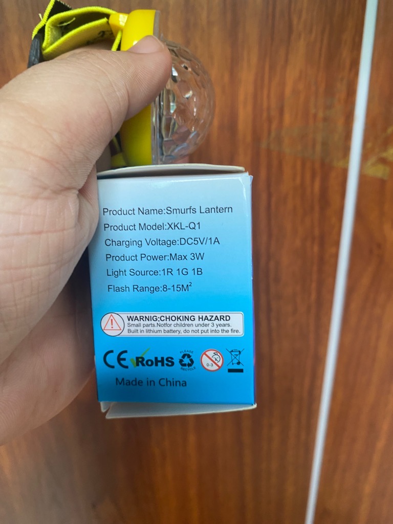 Đèn led vũ trường cảm ứng nhạc, pin sạc, có dây đeo kèm hít tường / kính kiếng xe hơi ô tô, trang trí, sinh nhật [BH: 1 TUẦN]