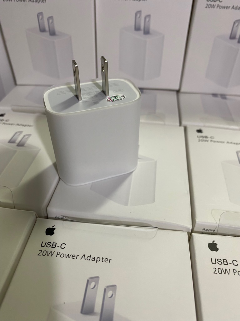 Cóc sạc iPhone 20w zin nhà máy full box hộp store seri riêng Model A2305 {1 cổng Type c} [BH 6 tháng]