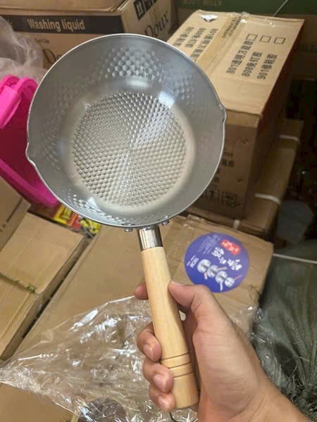 Chảo chống dính inox 18cm Japan, tay cầm cán gỗ cao cấp vân tổ ong sâu lòng [BH: NONE]