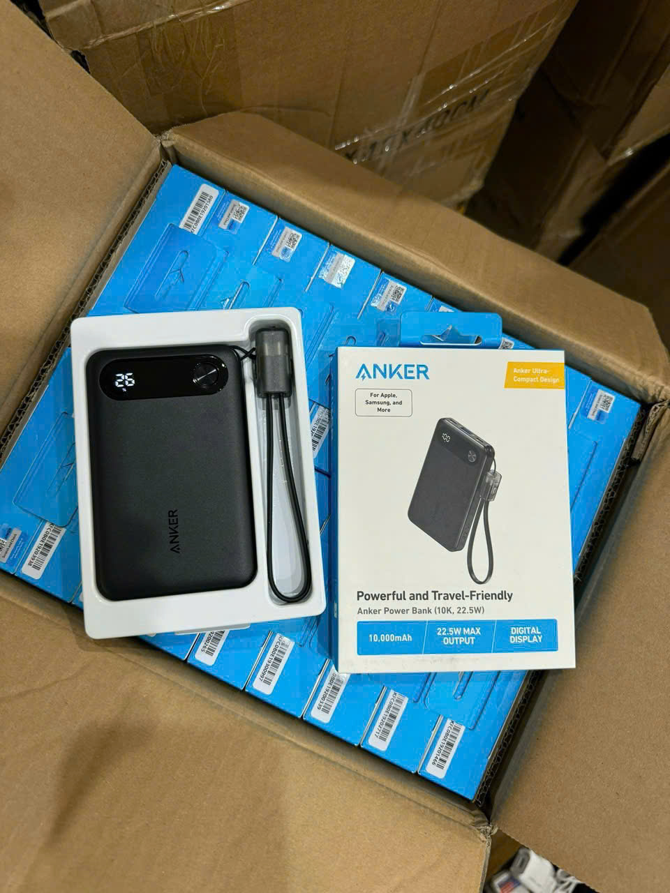Pin sạc nhanh 22.5w ANKER A1257 10.000mAh dự phòng, có màn hình hiển thị % pin, dây treo chính hãng [BH: 1 NĂM]