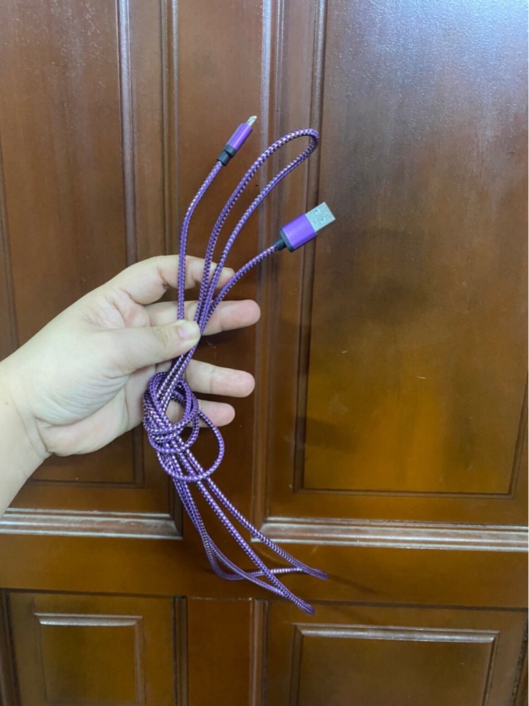 Cáp sạc ip 2m dây dù ánh kim tuyến vàng dài (usb ra iphone lightning 2 mét) [BH 3 tháng]