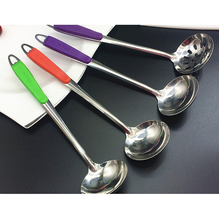 Vá thìa muỗng múc canh inox cán nhựa ChuJu 28x7.5cm / pktn sale
