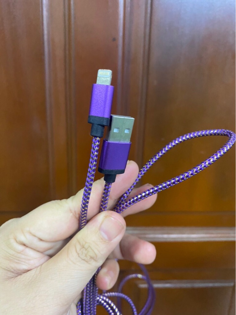 Cáp sạc ip 2m dây dù ánh kim tuyến vàng dài (usb ra iphone lightning 2 mét) [BH 3 tháng]