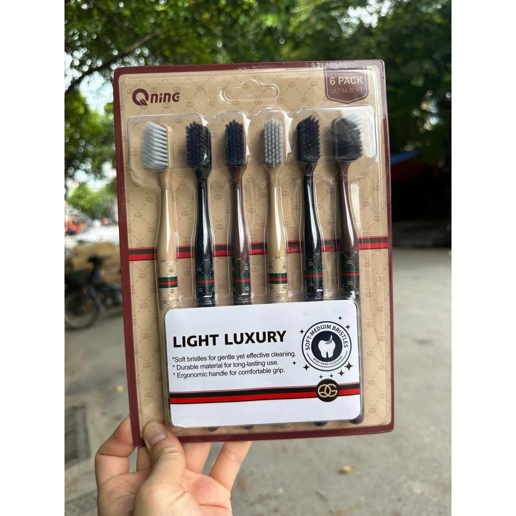 Set vỉ nhựa 6 bàn chải đánh răng Qnine