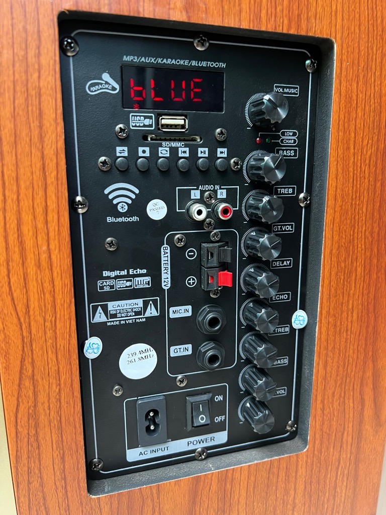 Loa kéo hát karaoke 3 tấc SOUNDBOX GL-1215 2 micro không dây chính hãng [BH: 1 năm]