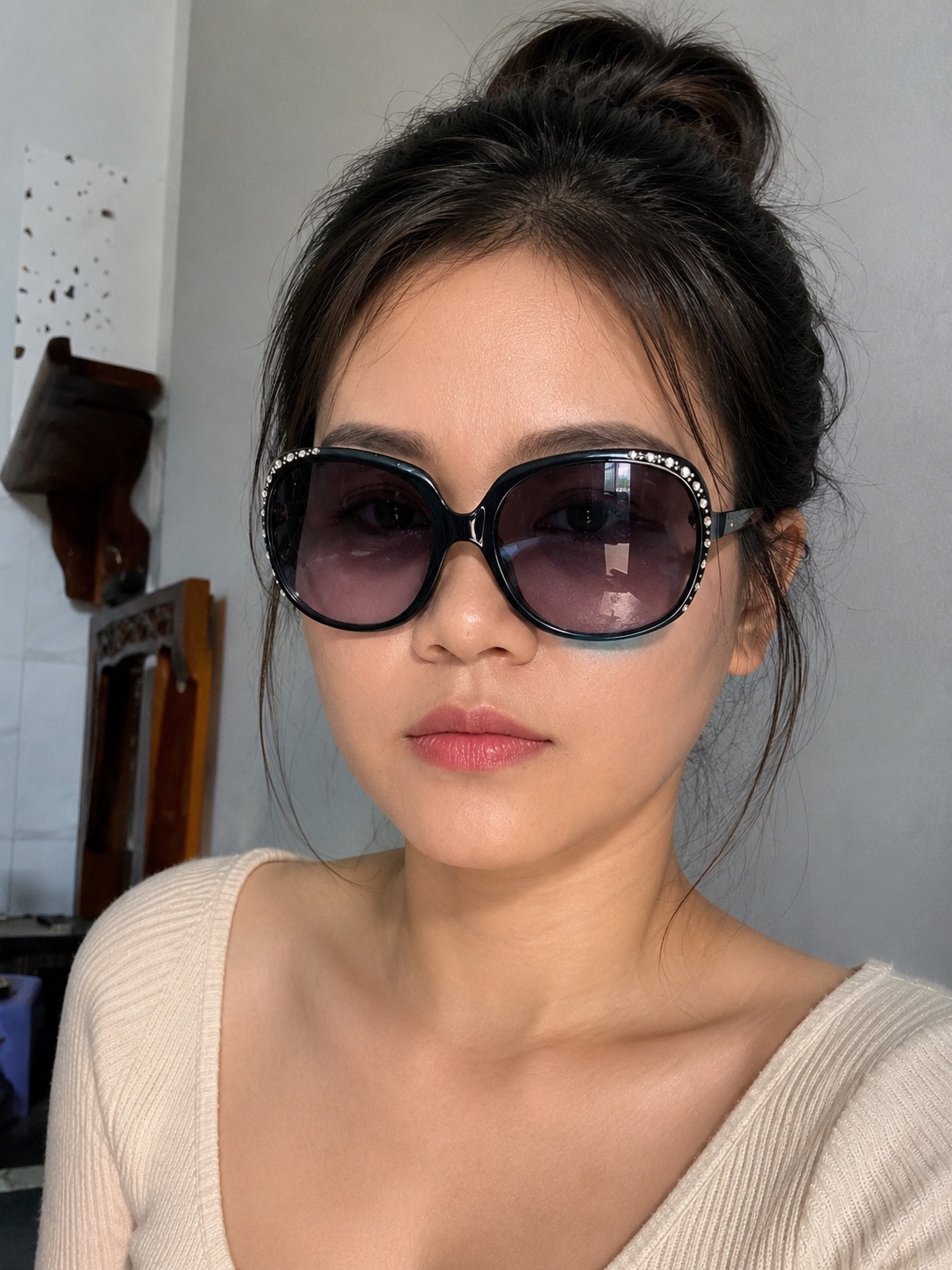 Thanh lý kính mát, kính chống bụi cho nữ đính đá sang xịn tray [BH: None] / pktn sale