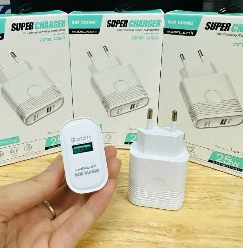 Cóc sạc nhanh 25W Kim Cương C621A 1 cổng USB chính hãng [BH: 3 tháng]