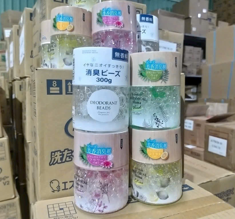 Hộp 300gr tinh thể thơm phòng, khử mùi Nhật- ngẫu nhiên [BH: None]